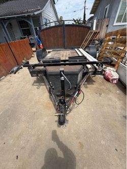 Tilt equipment trailer