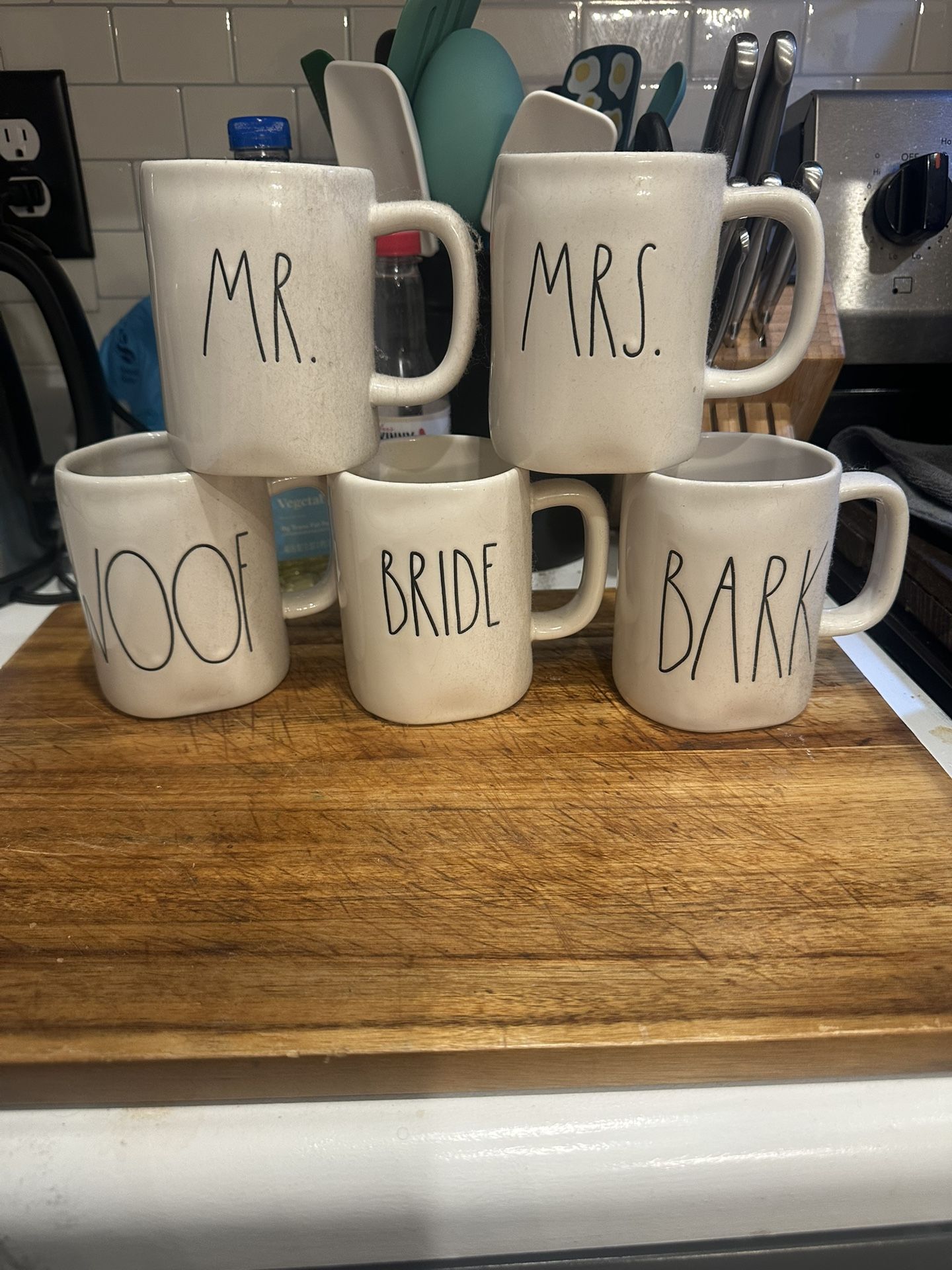 Rae Dunn mugs