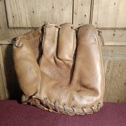 Old Vintage Nokona Ray Moore Field Rite Professional Baseball Glove