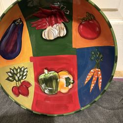 Very Nice Big Salad Bowl 13”x13”