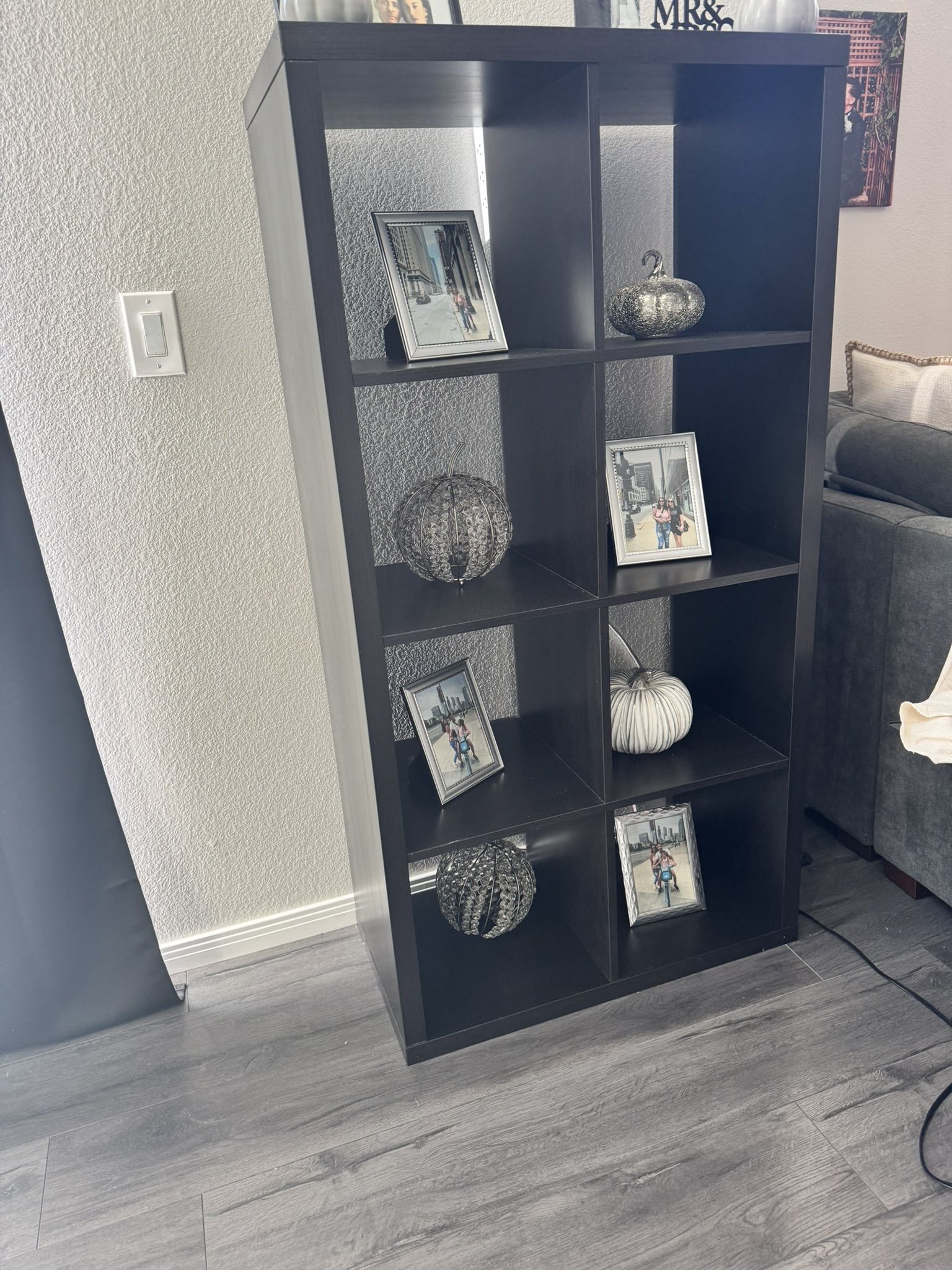 9-Cube Storage Shelf