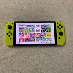 Switch OLED with 7000 Games 
