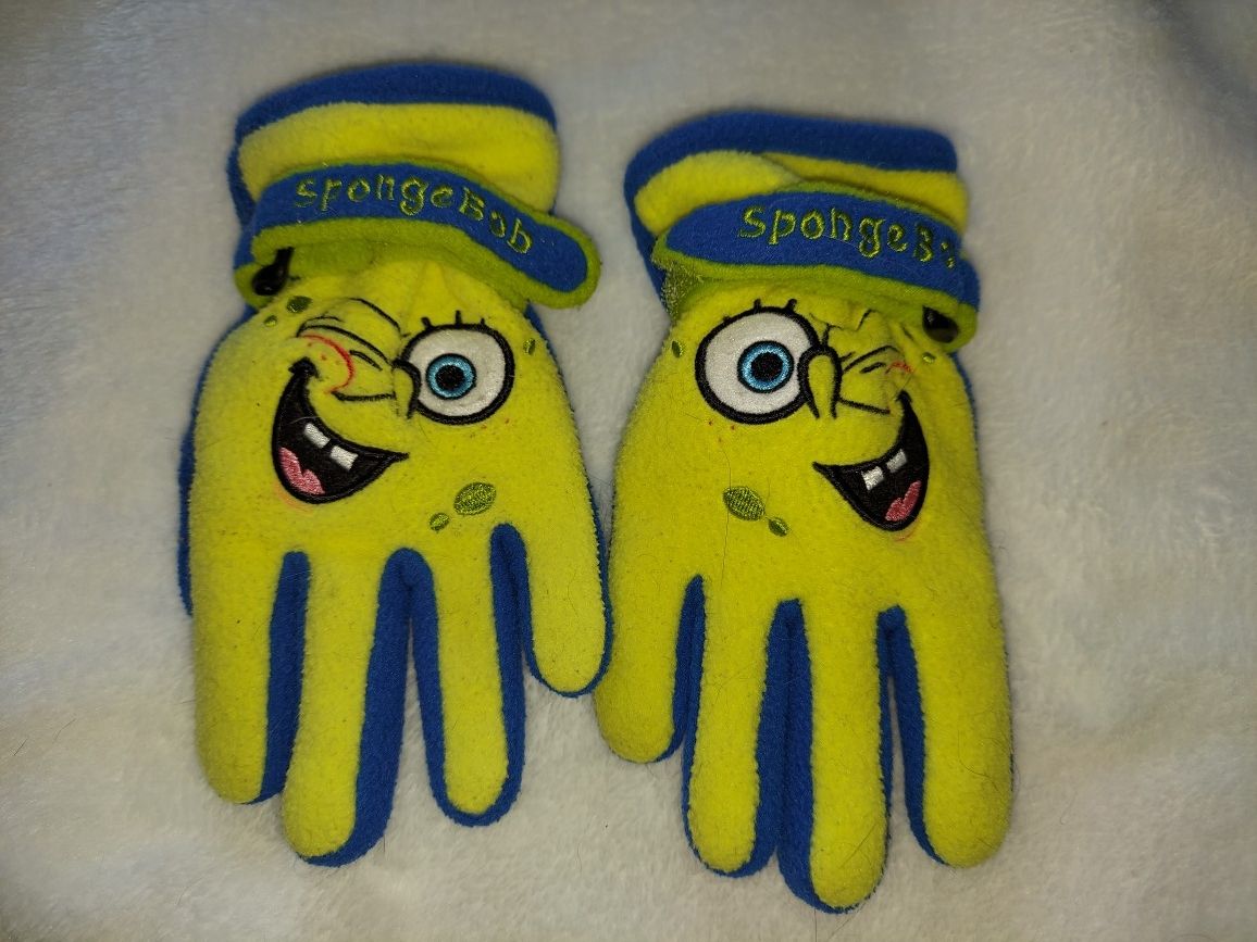 2 Pair Child's SpongeBob Gloves