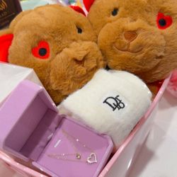 Valentines Gift Basket 