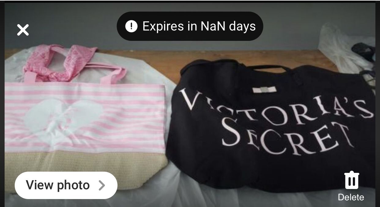 Victoria Secret tote bags