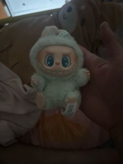 QUQU Labubu