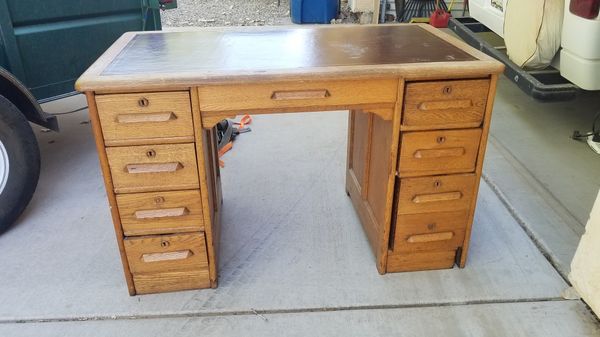 Antique Solid Oak Leather Top Desk For Sale In Gilbert Az Offerup