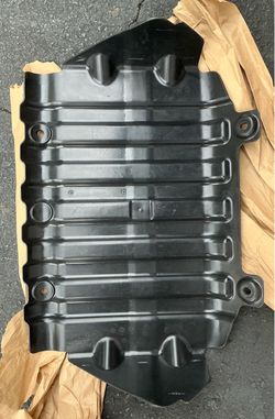 GM Genuine Parts (contact info removed)1 Engine Shield  B0987S71KR
