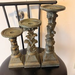 Candelabros de tres niveles