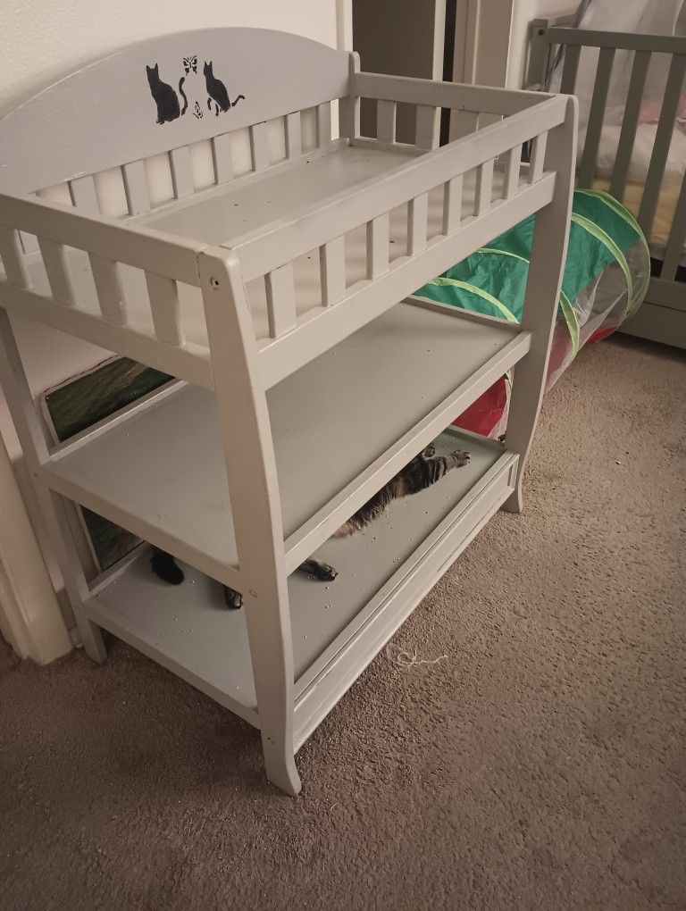 Changing Table With Matching Rocker