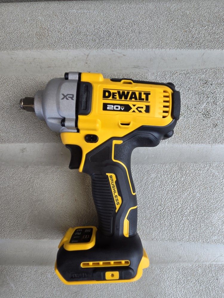 Dewalt Impact Gun.