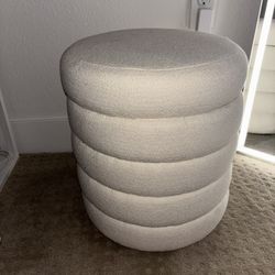 Modern  storage ottoman 