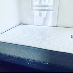 Queen Size Mattress Thick Foam And Box Spring Brand New Delivery 🚚 Available 
