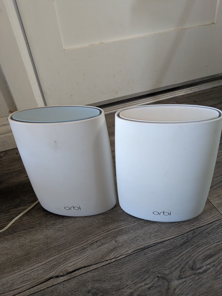 Orbi Router And Satellite 