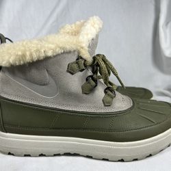 Nike Woodside Chukka 2 ACG Taupe Light Bone Ankle Boots 537345-200 Women’s Us Size 10