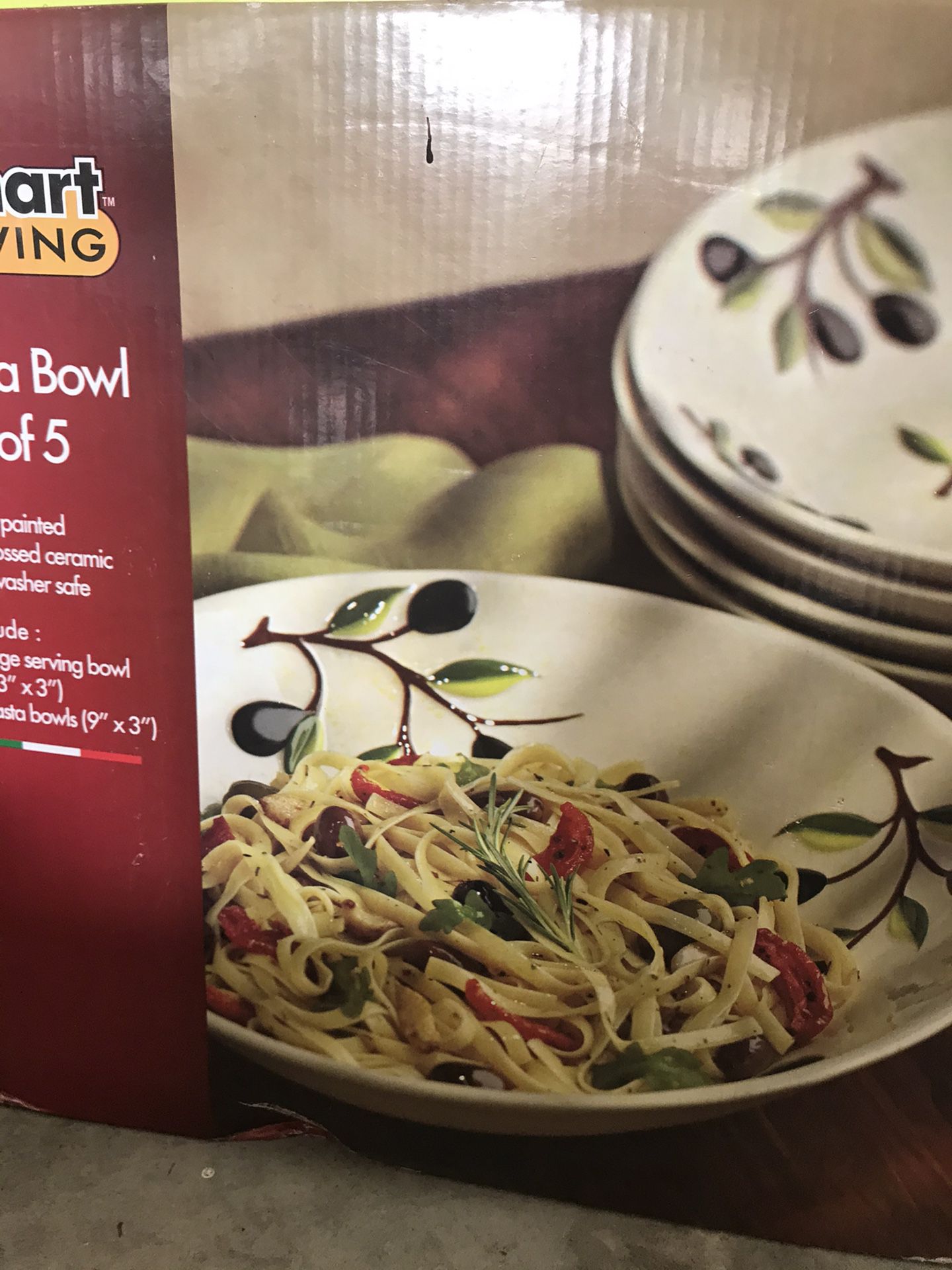 5 piece Pasta bowl set in a box
