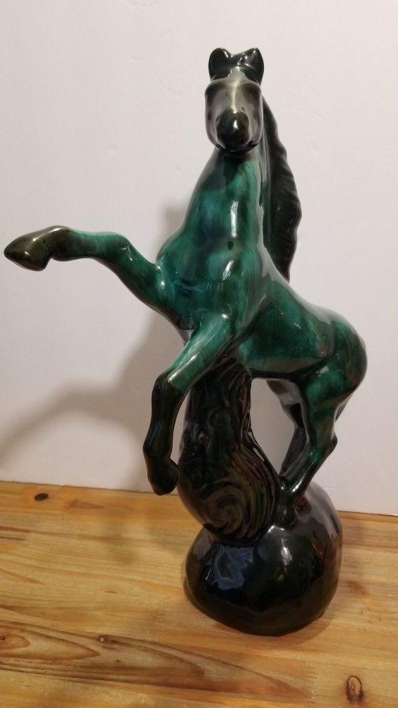 Vintage Canuck Pottery Evangeline Ware Emerald Horse Sculpture 17"×12"