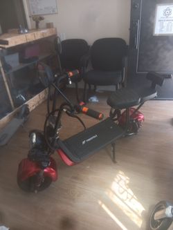 Freecycle Electric Scooter with Seat