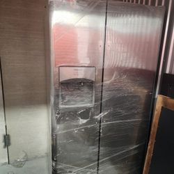 Frigidaire 25.5 Cu. Ft. Side-by-Side Refrigerator