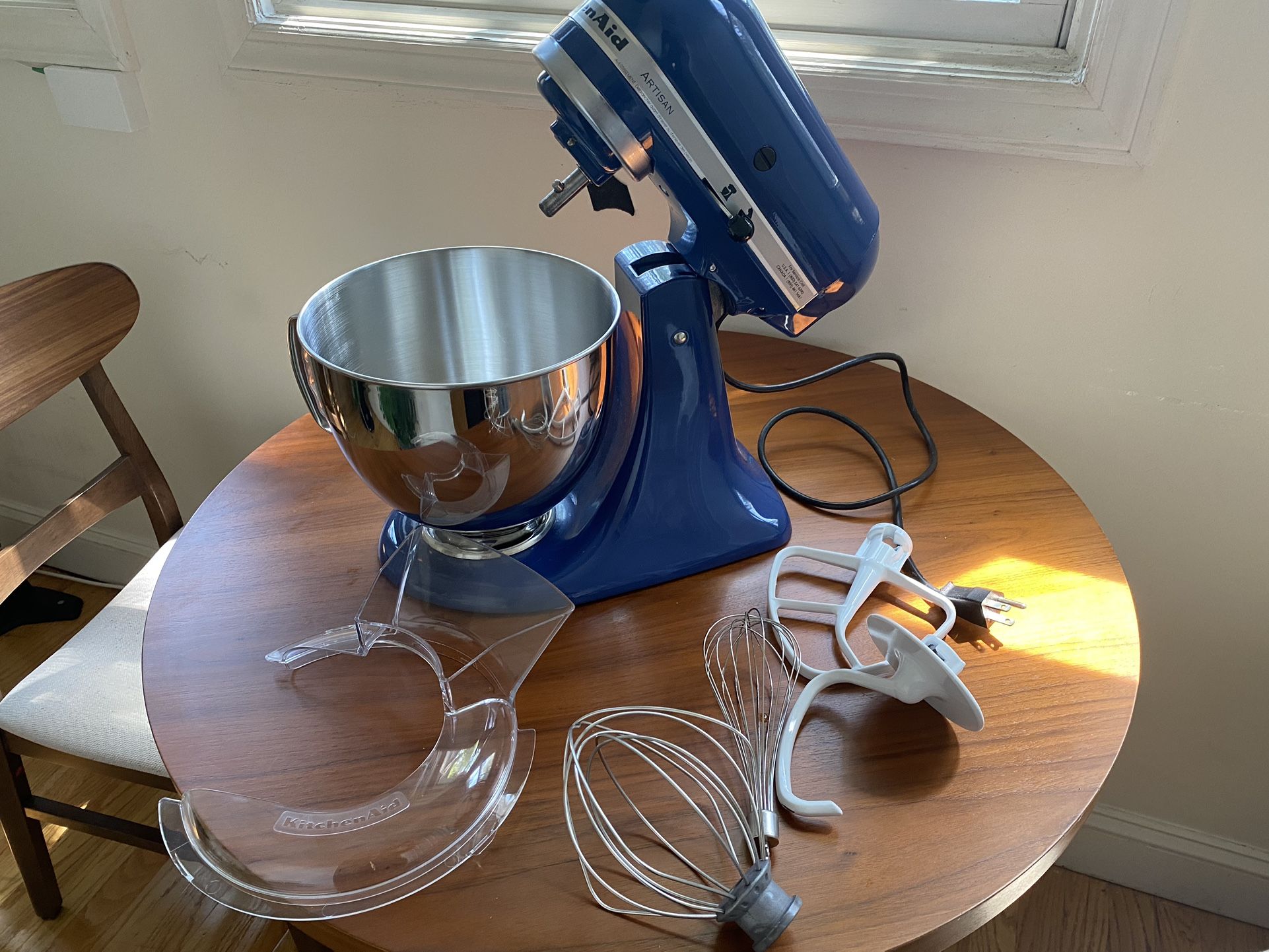KitchenAid KSM150PSBW Artisan Series 5-Qt. Stand Mixer with Pouring Shield - Blue Willow