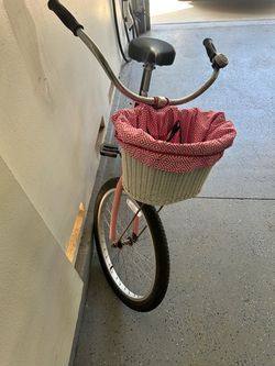 Electra Cruiser Bike for sale w Basket