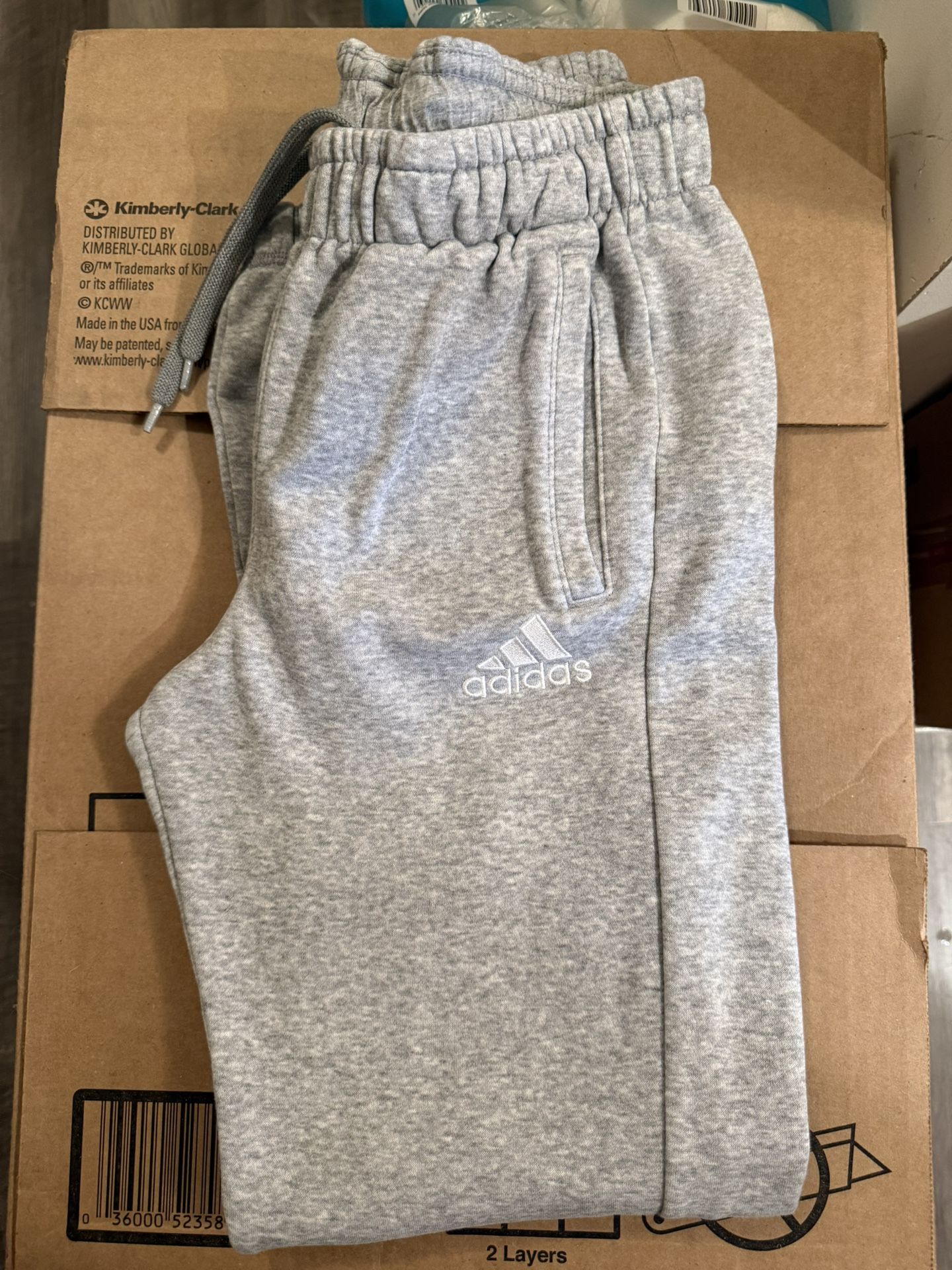 Adidas Sweatpants - Youth L (13-14Y)