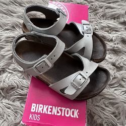 Birkenstock girls sandals 