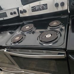Electric Stove GE Width 30 Inches 