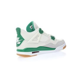 Jordan 4 Sb Pine Green 80