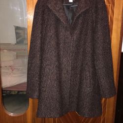 Haf.  Coat.  Color.  Brown 