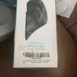 Brand New In Box Blue Tooth Mouse Ergonomic  Brand Name Jelly comb 