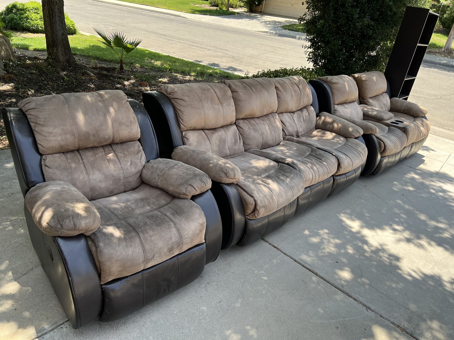 3pc Sofa loveseat and Chair (all With recliner)