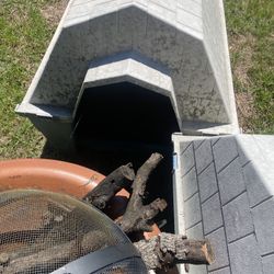 Dog House 