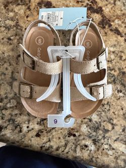 Baby shoes