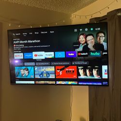55’ Hisense TV 