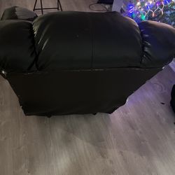 Couch And Recliner Set 