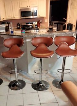 Bar stools / kitchen island stools