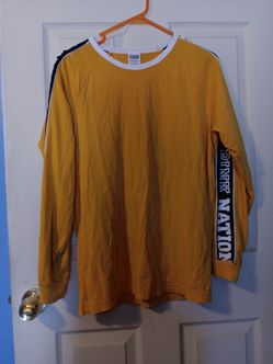 Blusa taya xs pero biene como s muy comoda poco uso de marca