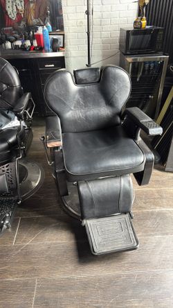 Barber chair