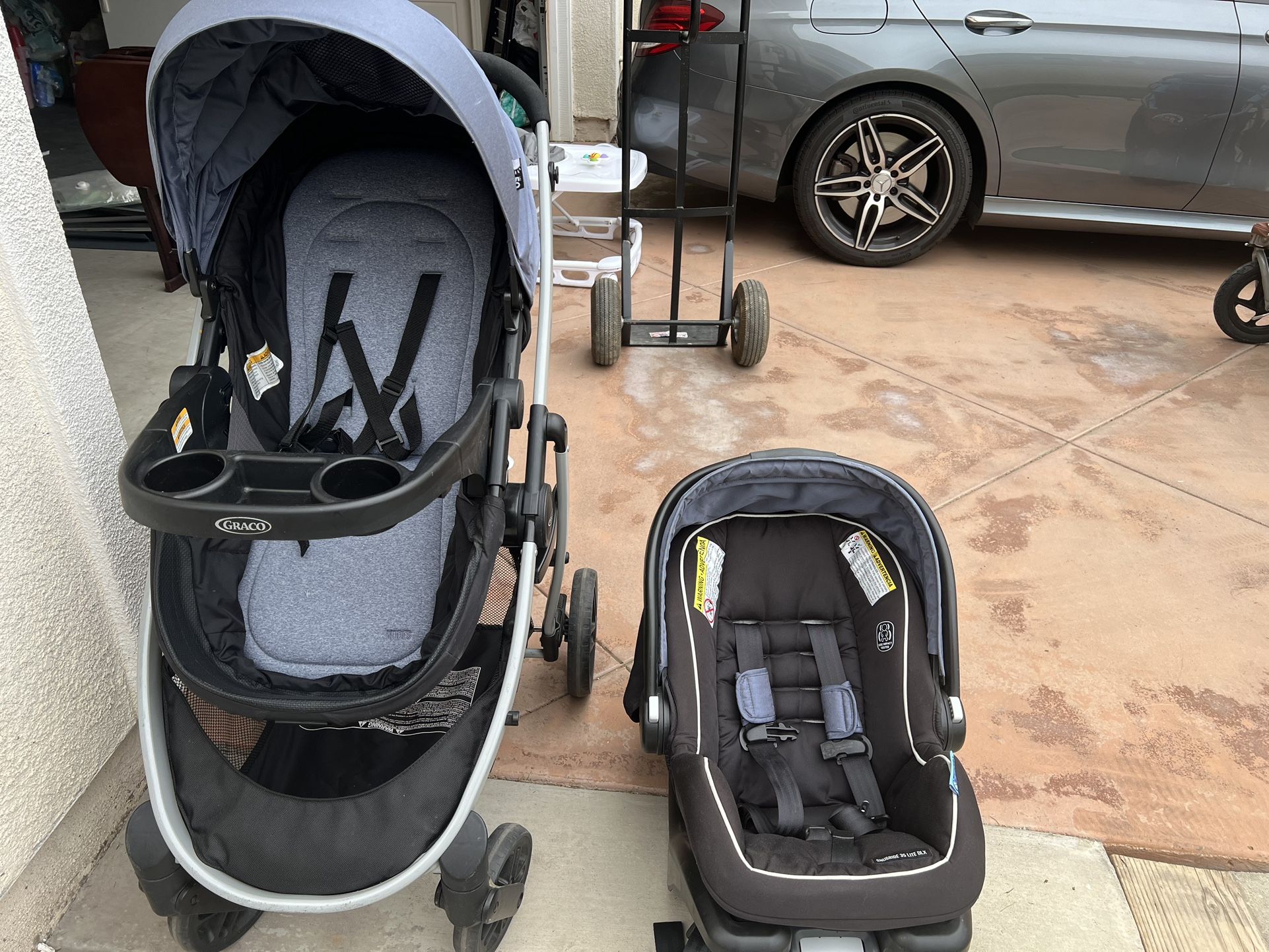 Gracco Stroller and Car seat