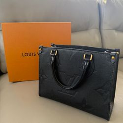 Louis Vuitton Onthego PM | Black