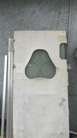 glass bathroom door