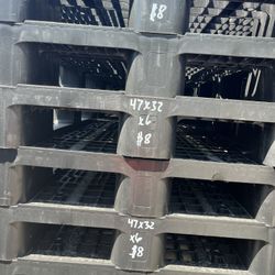 Plastic Pallets 