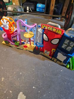 Imaginext sets get both
