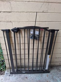 Baby dog gate