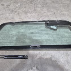 1986-93 Chevy S10 Blazer GMC S15 Jimmy Rear Window Glass With Lift Supports