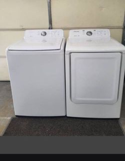 Samsung washer and dryer (delivery available)