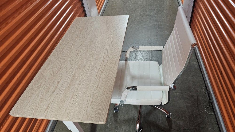 Home Office Desk w/White Office Chair