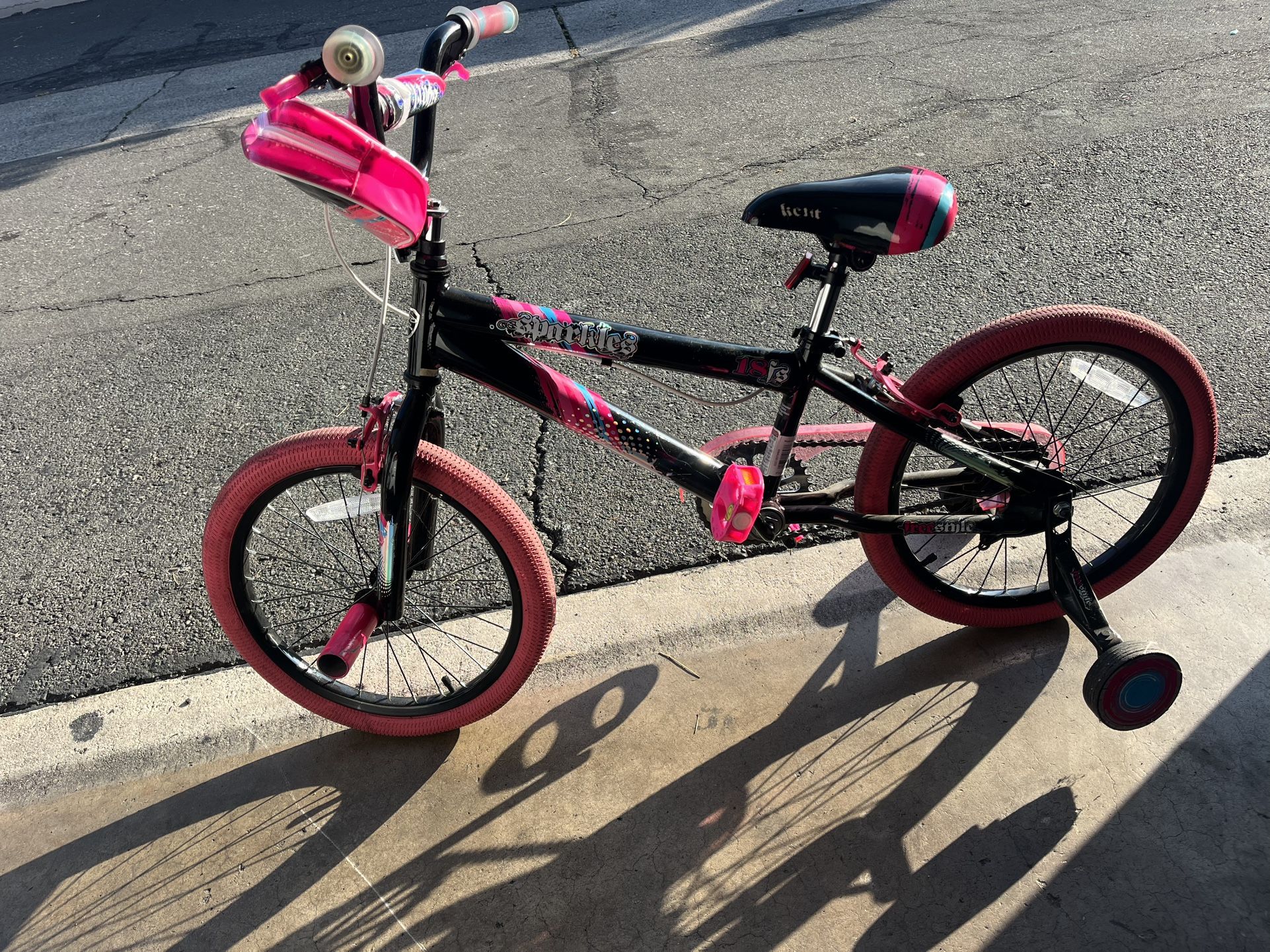 Girls Bike With Training Wheels