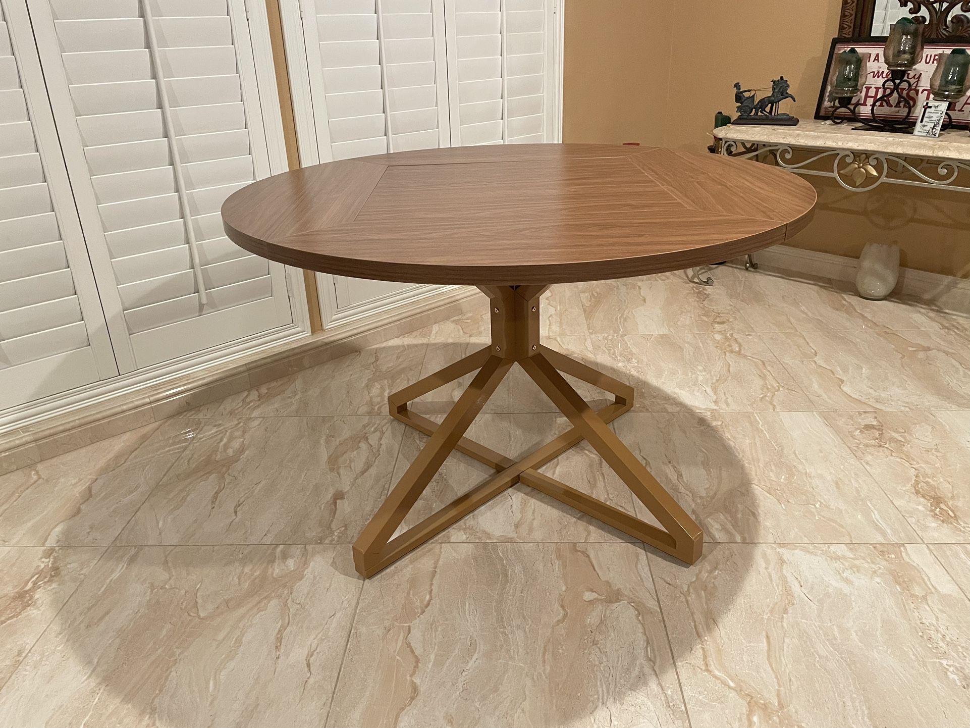 Round Dining Table